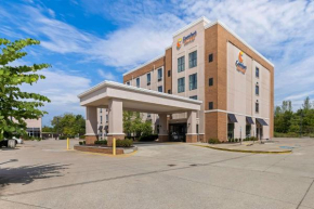 Comfort Suites